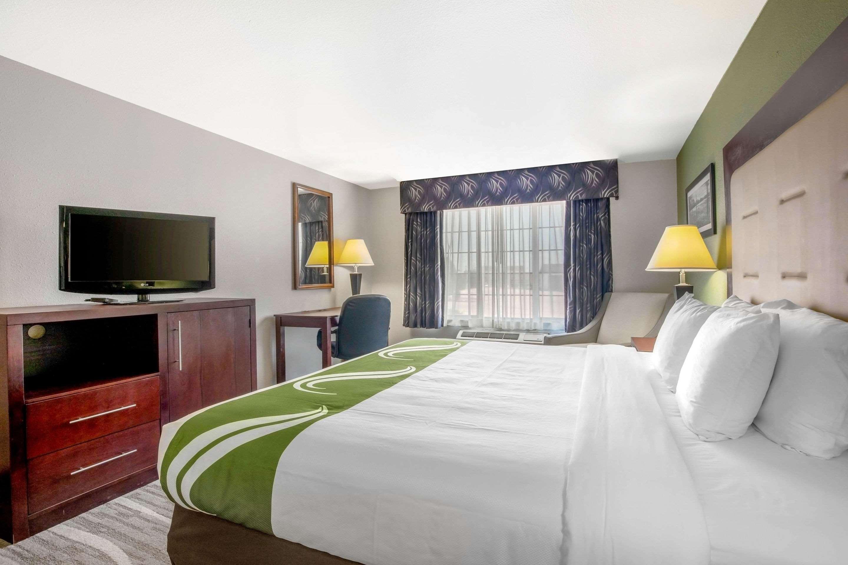 Quality Inn & Suites Weatherford Eksteriør billede