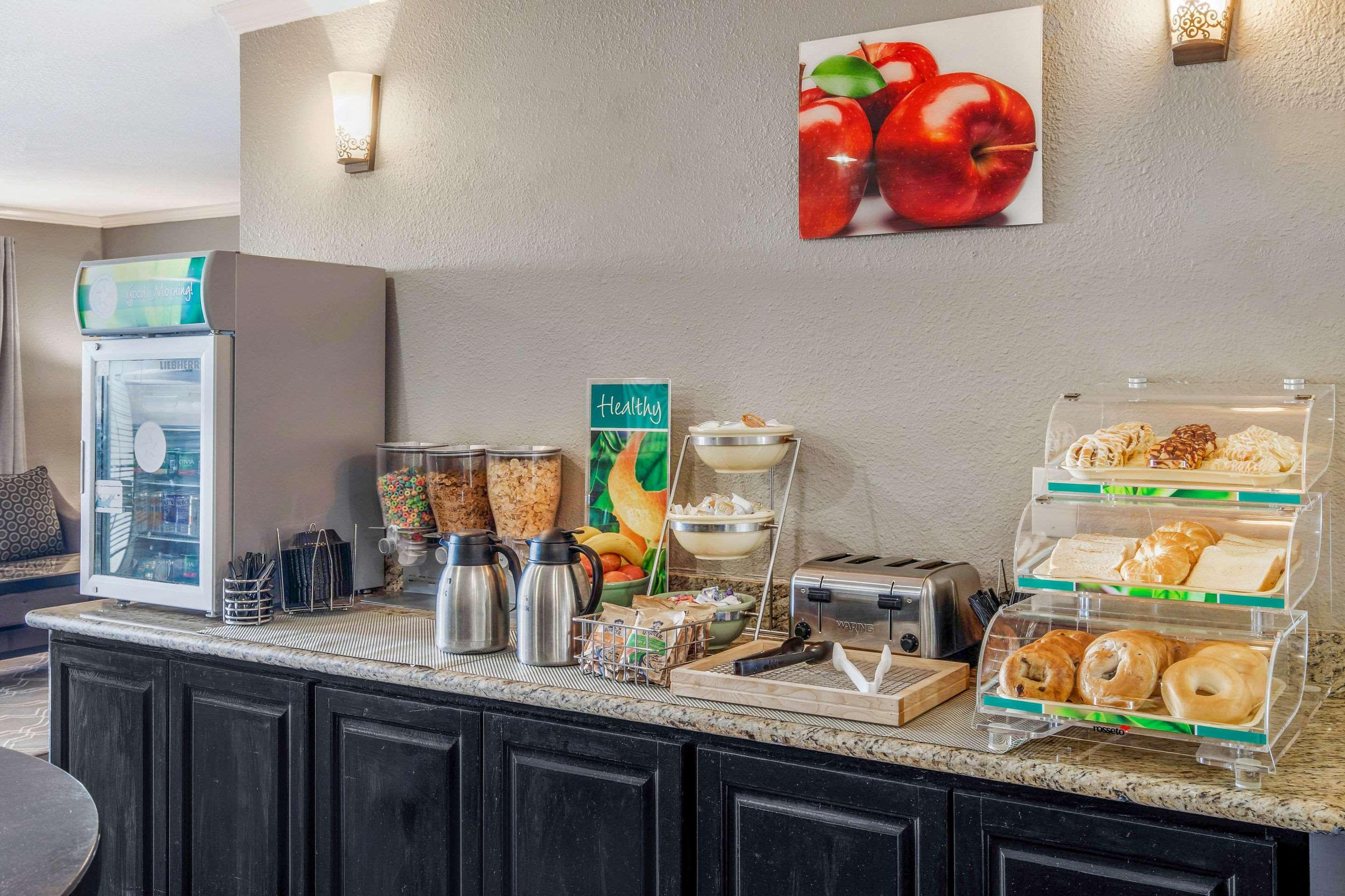 Quality Inn & Suites Weatherford Eksteriør billede