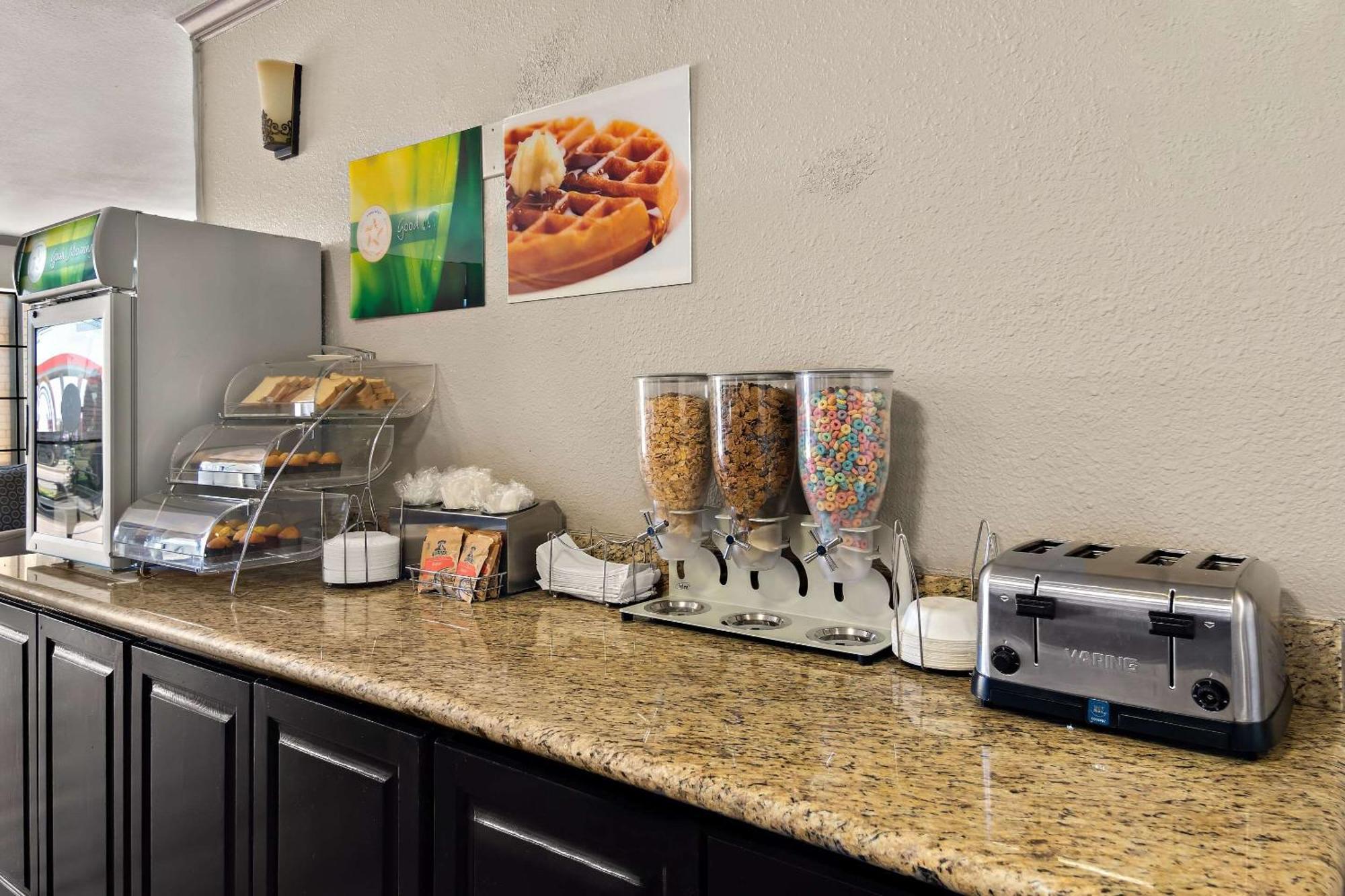 Quality Inn & Suites Weatherford Eksteriør billede