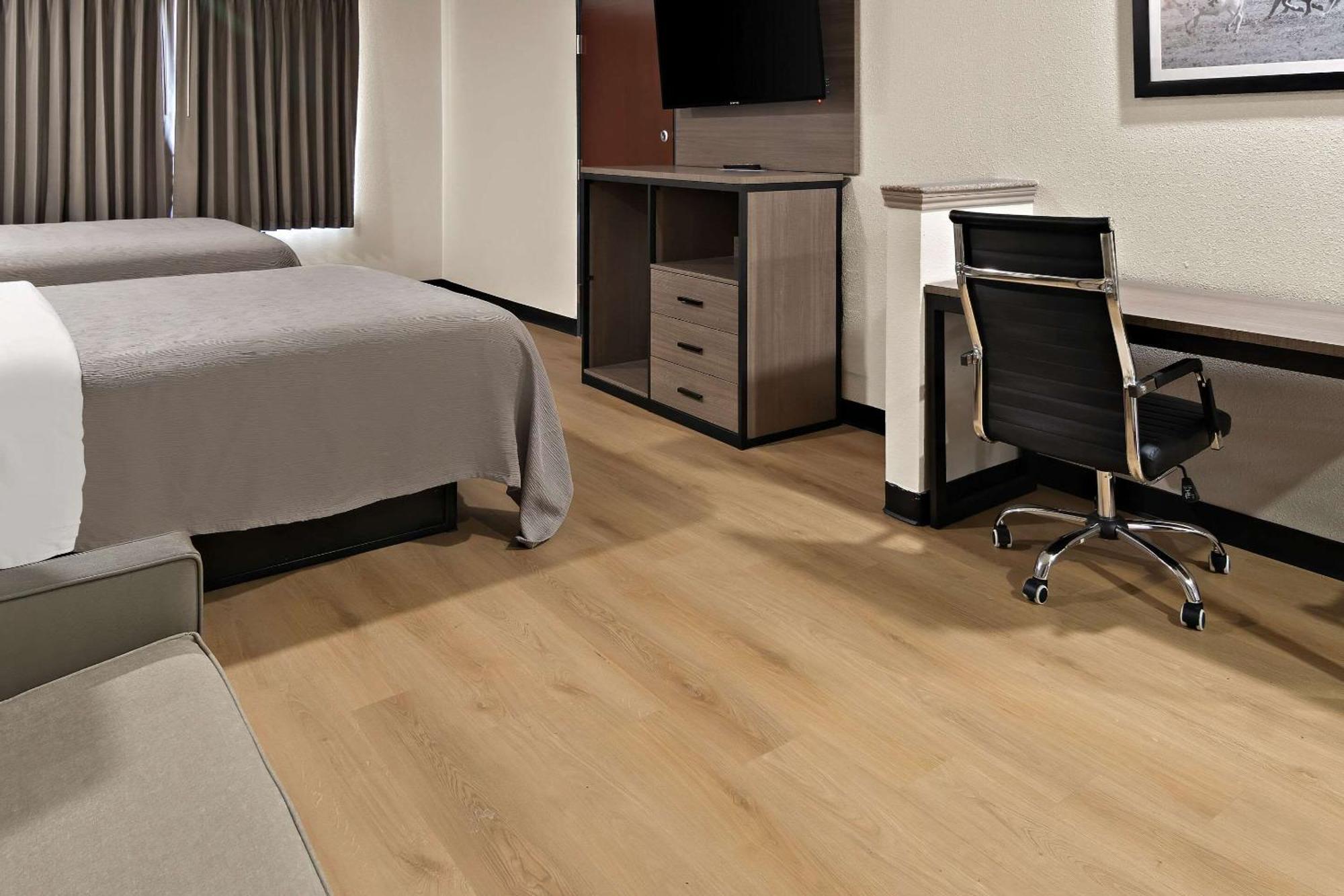 Quality Inn & Suites Weatherford Eksteriør billede